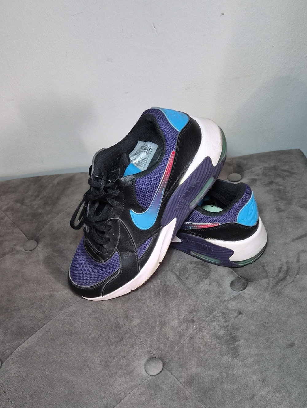 NIKE AIRMAX SIZE 6Y YOUTH BLACK/PURPLE/BLUE